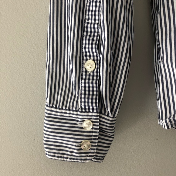 Vineyard Vines Blue & White Striped Button Up - Picture 6 of 7